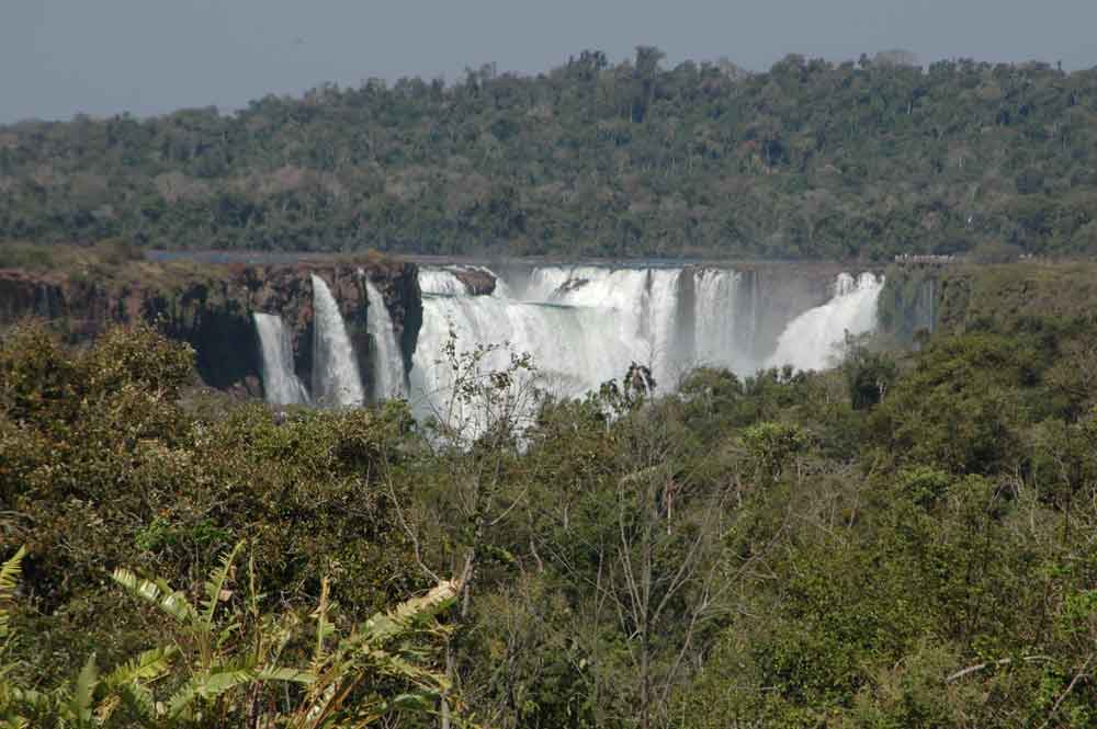 Argentina 013 - parque nacional Iguazu - catarata Garganta del Diablo.jpg